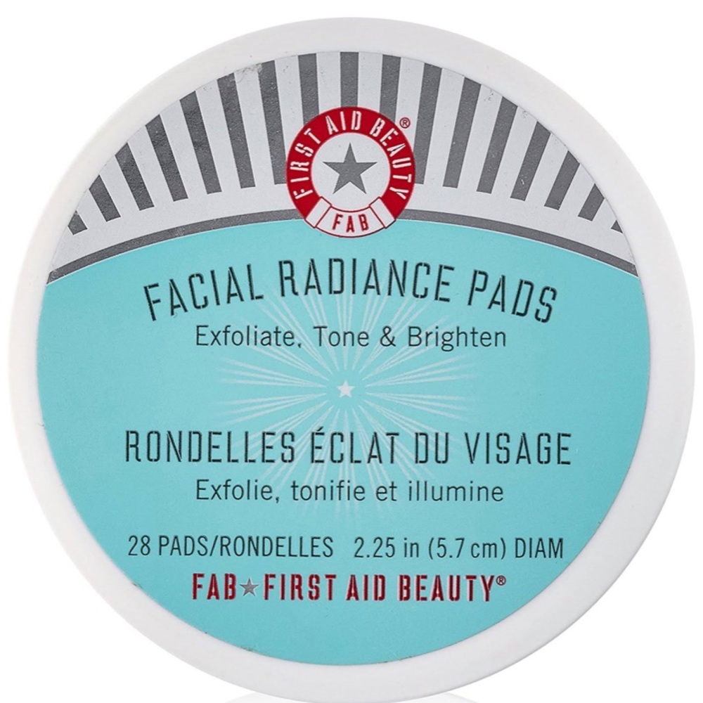 First Aid Beauty FACIAL RADIANCE PADS - Picture 2 of 6